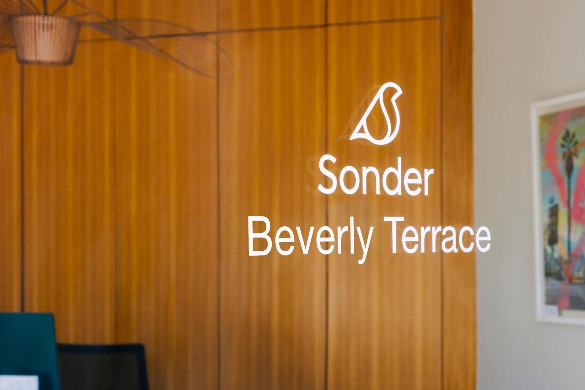 Beverly Terrace Powered By Sonder Los Angeles Exterior photo